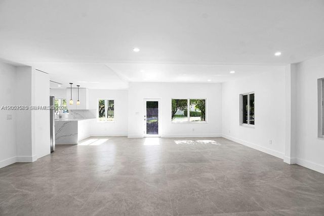 7902 SW 67th Avenue 0, South Miami, FL 33143