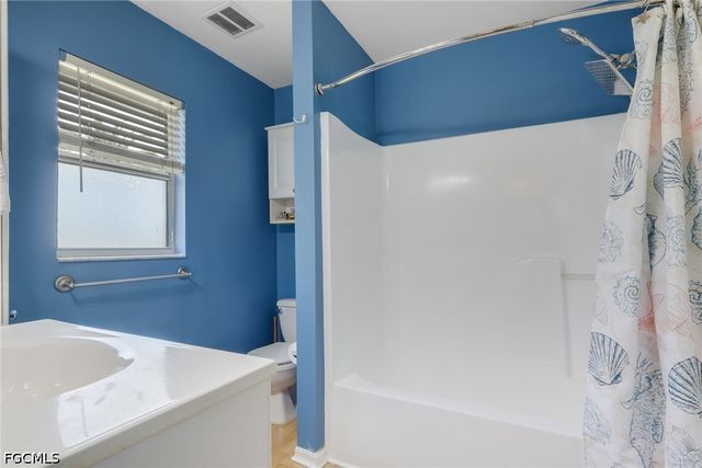 3311 SW 9th AVE, Cape Coral, FL 33914