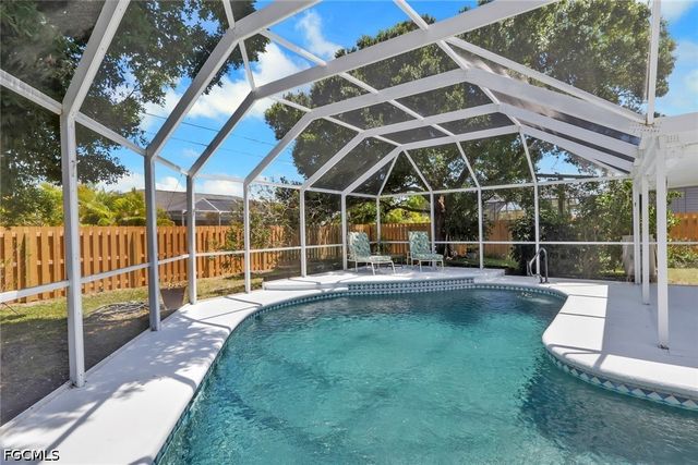 3311 SW 9th AVE, Cape Coral, FL 33914