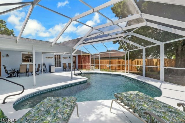 3311 SW 9th AVE, Cape Coral, FL 33914