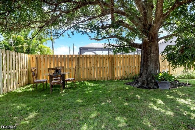 3311 SW 9th AVE, Cape Coral, FL 33914