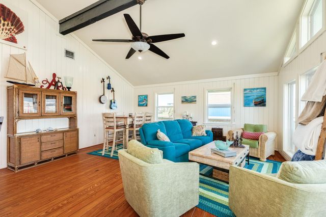 12910 Buccaneer Parkway, Freeport, TX 77541