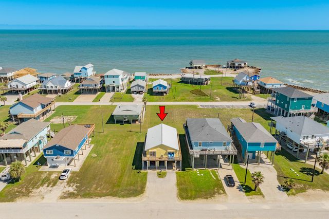 12910 Buccaneer Parkway, Freeport, TX 77541