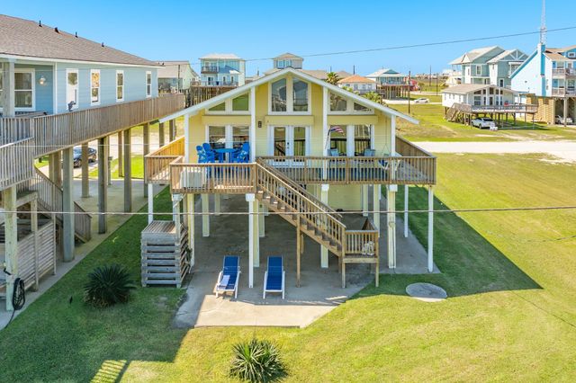 12910 Buccaneer Parkway, Freeport, TX 77541