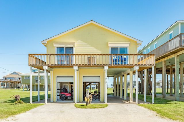 12910 Buccaneer Parkway, Freeport, TX 77541