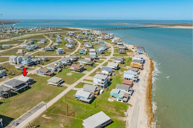 12910 Buccaneer Parkway, Freeport, TX 77541