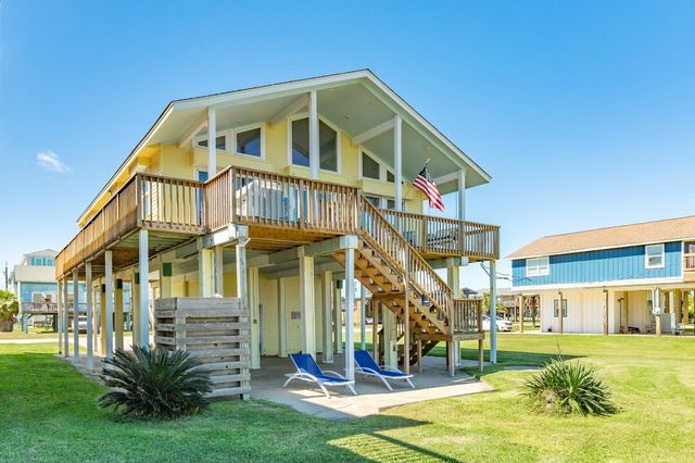 12910 Buccaneer Parkway, Freeport, TX 77541