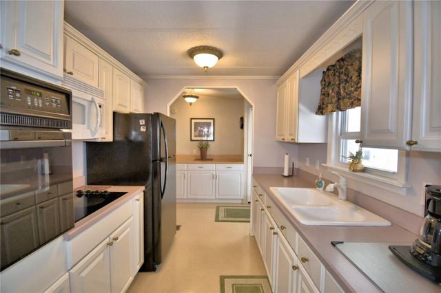 4150 ROLLING OAKS DRIVE, Winter Haven, FL 33880