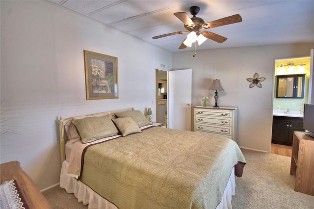4150 ROLLING OAKS DRIVE, Winter Haven, FL 33880