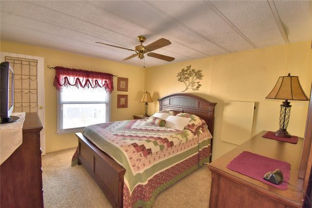 4150 ROLLING OAKS DRIVE, Winter Haven, FL 33880