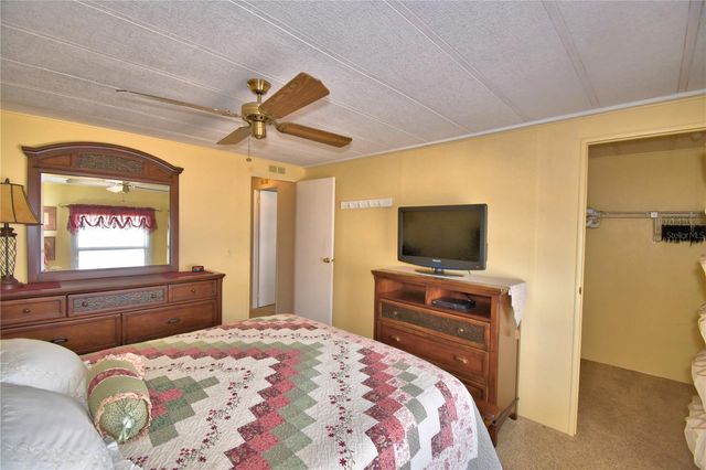 4150 ROLLING OAKS DRIVE, Winter Haven, FL 33880