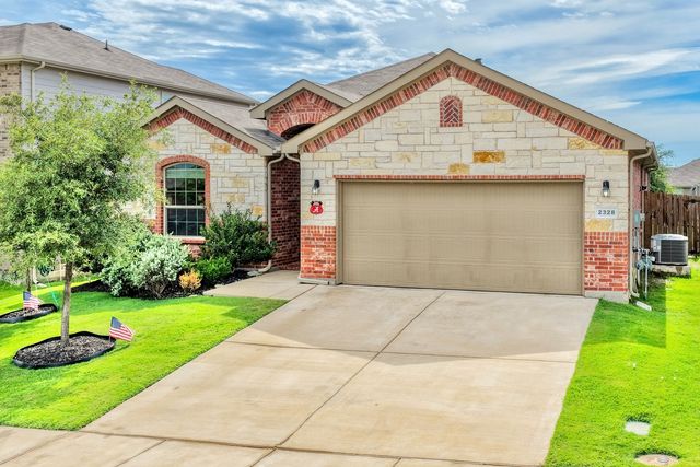 2328 Briscoe Ranch Drive, Weatherford, TX 76087