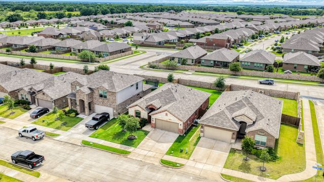 2328 Briscoe Ranch Drive, Weatherford, TX 76087