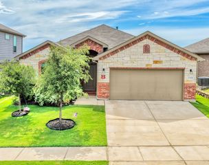 2328 Briscoe Ranch Drive, Weatherford, TX 76087