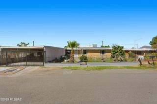 1908 W Root Lane, Tucson, AZ 85705