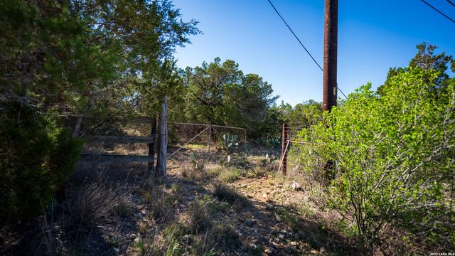 00 Park Lane, Garden Ridge, TX 78266