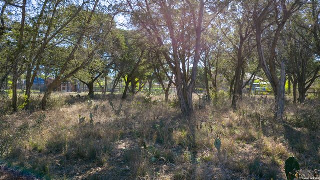 00 Park Lane, Garden Ridge, TX 78266