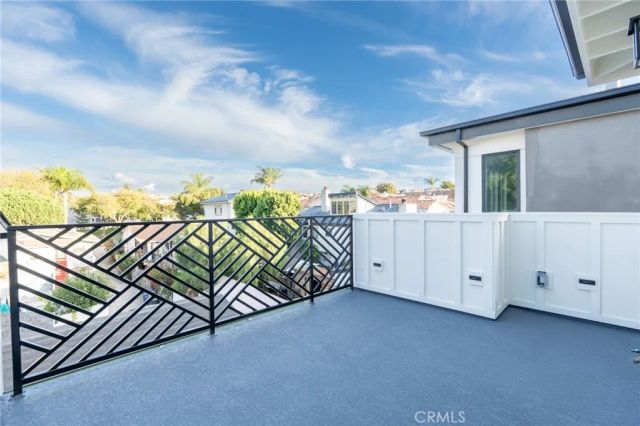 110 S Irena Avenue B, Redondo Beach, CA 90277