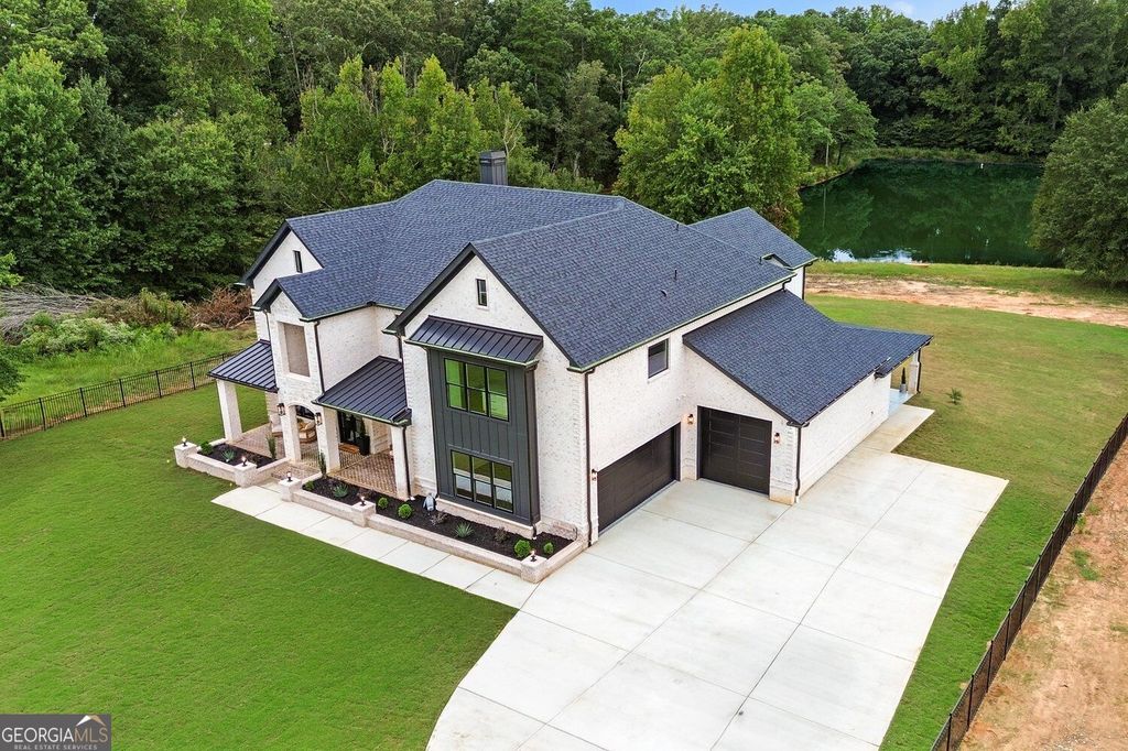 2182 Prospect Road NE, Lawrenceville, GA 30043 — photo 3
