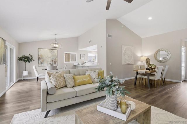 13856 Jack Oak Ln, Lakeside, CA 92040