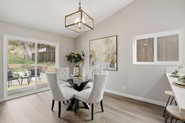 13856 Jack Oak Ln, Lakeside, CA 92040