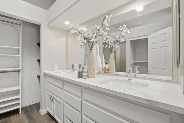 13856 Jack Oak Ln, Lakeside, CA 92040