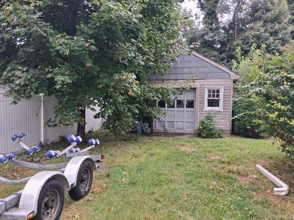 26 High Street, Roslyn Heights, NY 11577 — photo 4