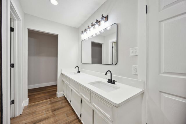 7907 12th Fairway Lane, Humble, TX 77346