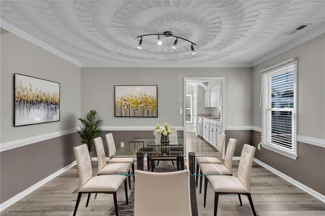 809 Bishop CT, Newport News, VA 23602