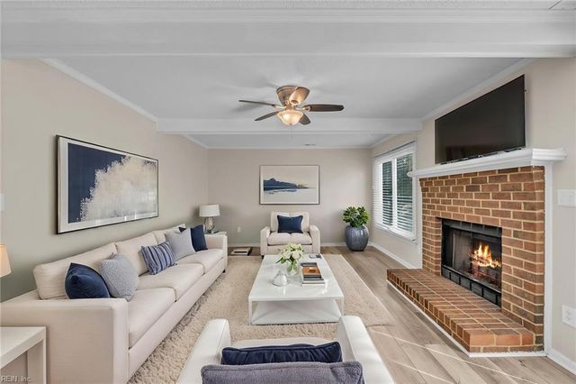 809 Bishop CT, Newport News, VA 23602