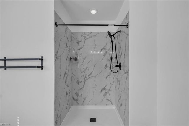 809 Bishop CT, Newport News, VA 23602