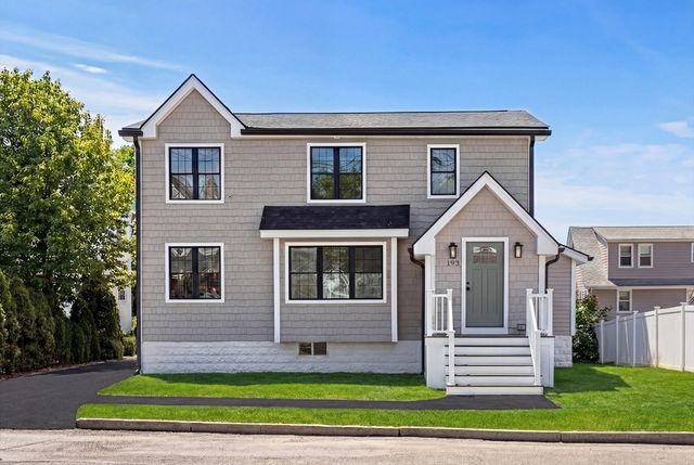 193 Park St, Stoneham, MA 02180