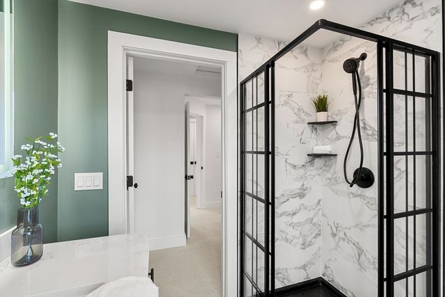 193 Park St, Stoneham, MA 02180