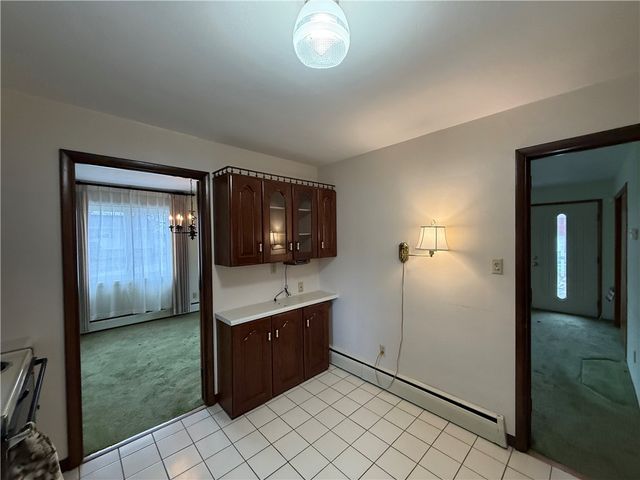 263 Shannon Heights Dr, Penn Hills, PA 15147