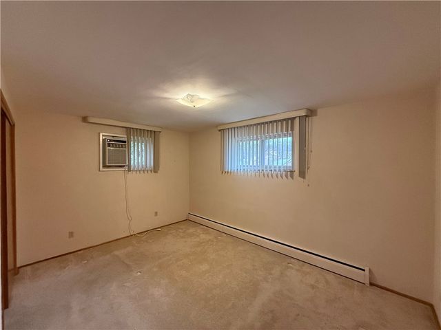 263 Shannon Heights Dr, Penn Hills, PA 15147