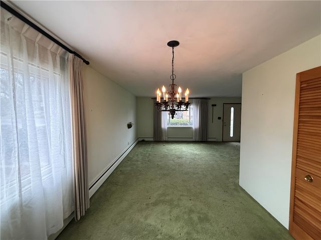 263 Shannon Heights Dr, Penn Hills, PA 15147