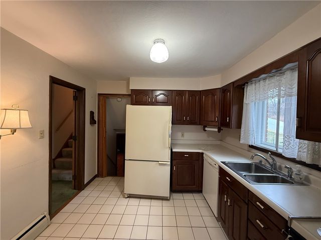 263 Shannon Heights Dr, Penn Hills, PA 15147