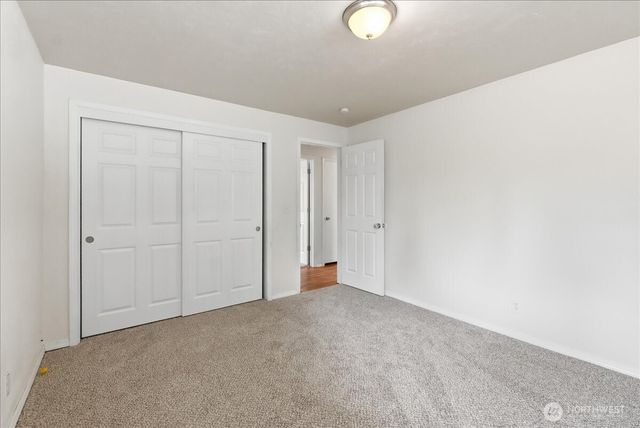 10612 Waller Road E, Tacoma, WA 98446