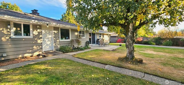 10612 Waller Road E, Tacoma, WA 98446