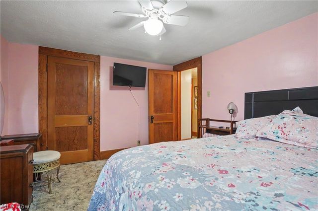 615 W Ohio Avenue, Sebring, OH 44672