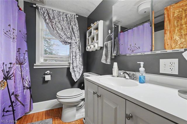 615 W Ohio Avenue, Sebring, OH 44672