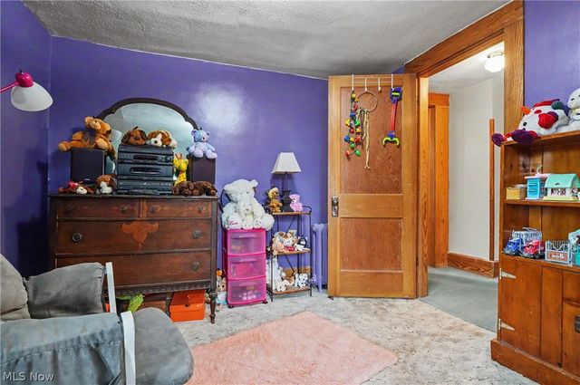 615 W Ohio Avenue, Sebring, OH 44672
