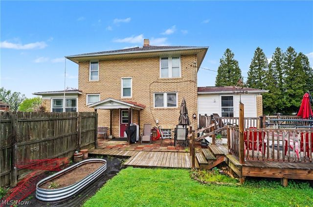 615 W Ohio Avenue, Sebring, OH 44672