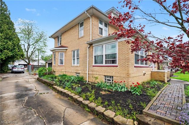 615 W Ohio Avenue, Sebring, OH 44672