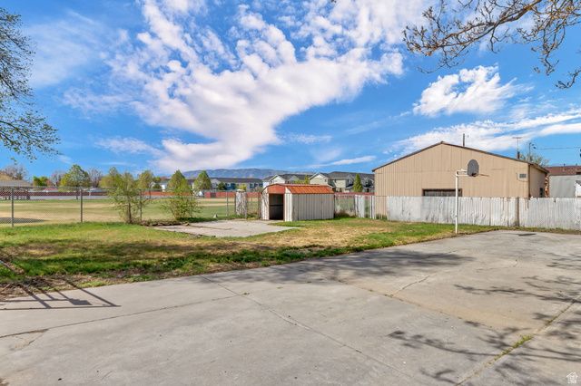 399 W PACIFIC DR, American Fork, UT 84003