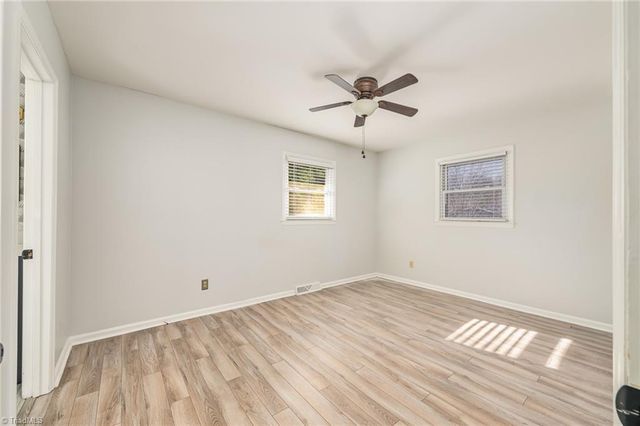 321 Canterbury Drive, Winston-salem, NC 27107