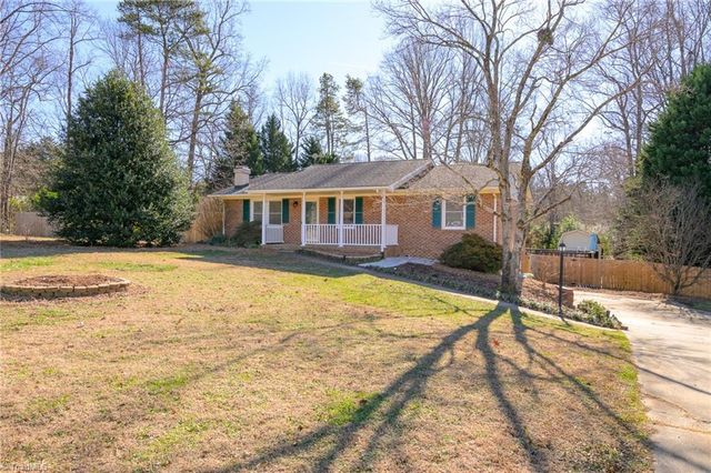 321 Canterbury Drive, Winston-salem, NC 27107