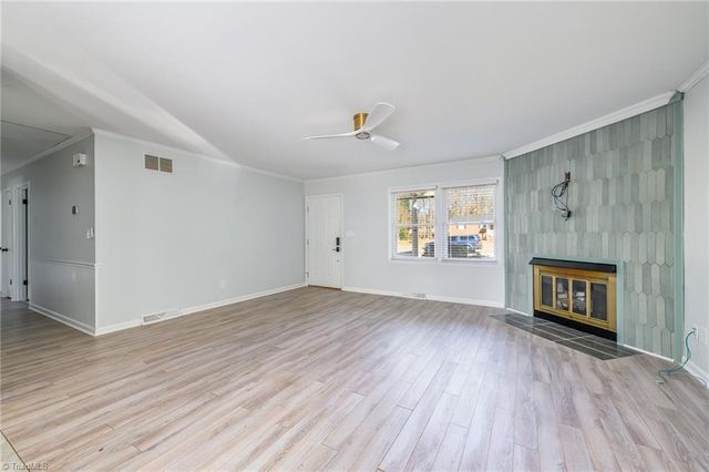 321 Canterbury Drive, Winston-salem, NC 27107