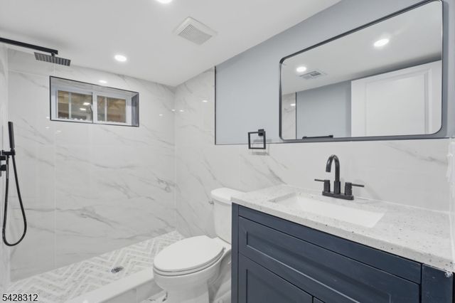 153 Brookside Ave, Irvington Twp., NJ 07111