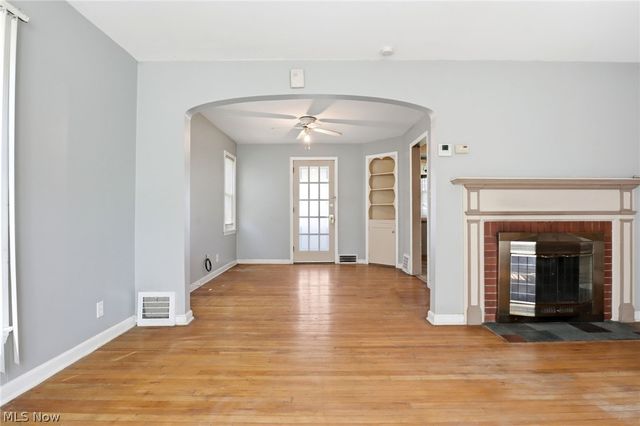 1980 Idlehurst Drive, Euclid, OH 44117